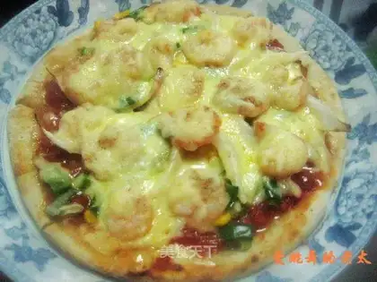 Shrimp and vegetable pizza
