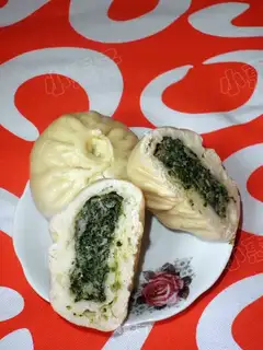 shepherd's purse bun