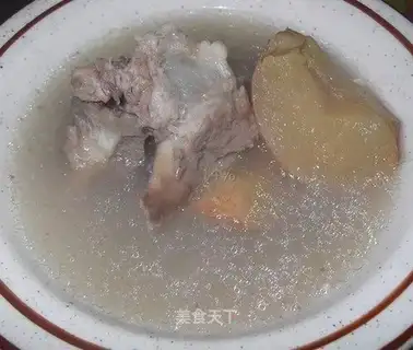North and South Apricot Sichuan Fritillary Shell and Apple Soup