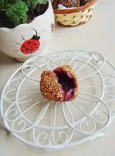 Purple sweet potato sesame ball