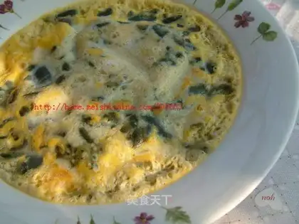Steamed three-color eggs