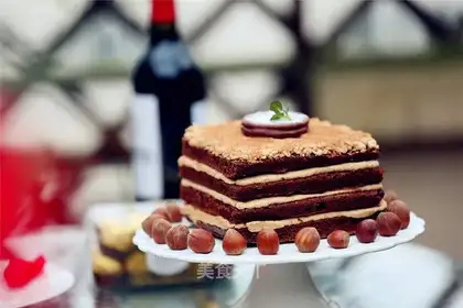 Skinny chocolate cake