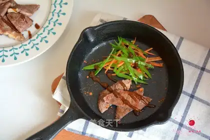 Black pepper steak