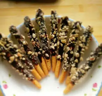 Peanut chocolate bar