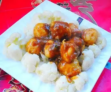 Curry fishballs