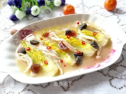 Seafood mushrooms and egg dolls
