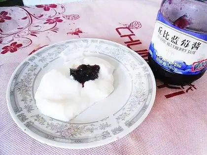 Blueberry yogurt