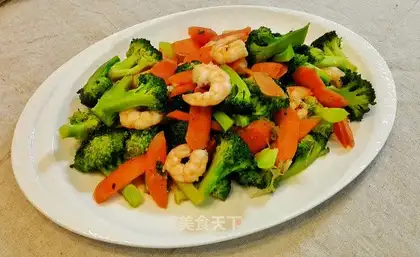 Healthy shrimp broccoli