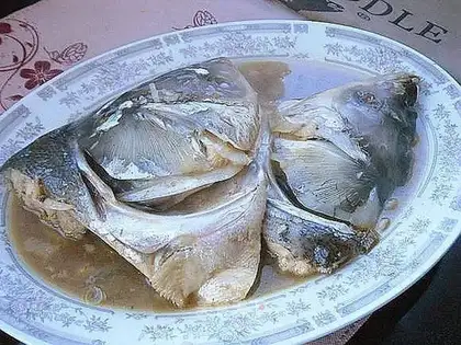Fish head