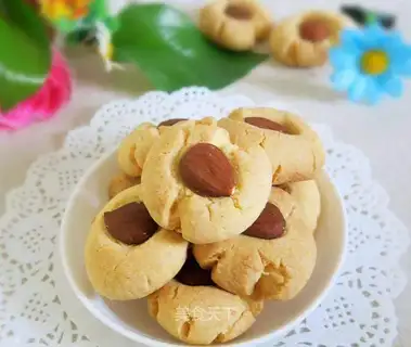 Margaret Almonds