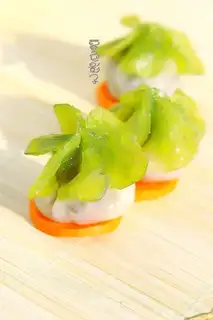 Emerald flower dumplings