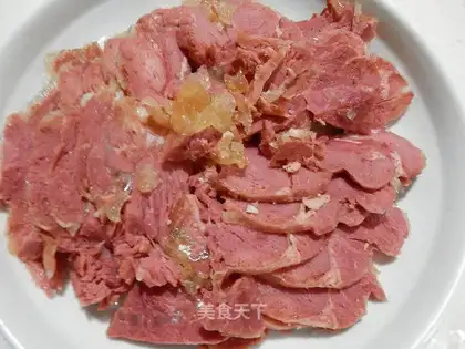 Five fragrance beef