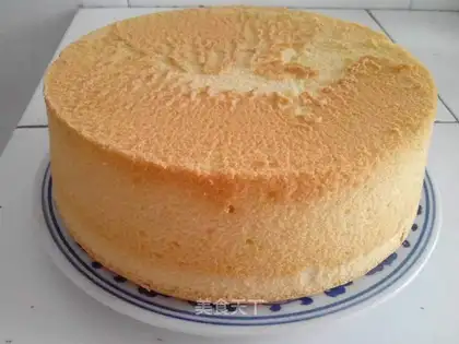 An eight-inch vanilla casserole