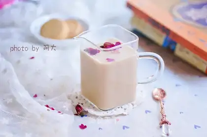 Rose milk tea