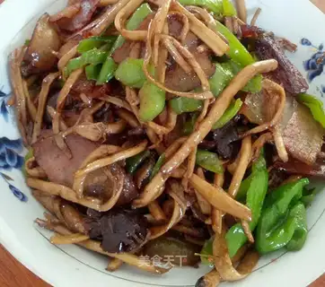 Tea mushrooms