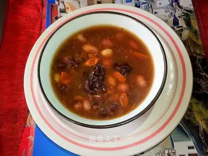 Five red soup