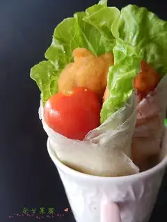 Mexican chicken rolls
