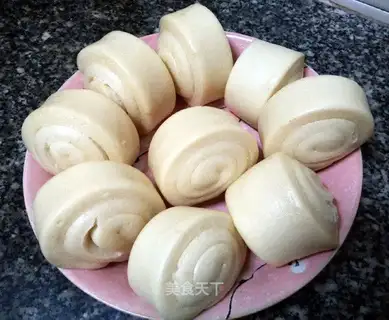 Milk buns