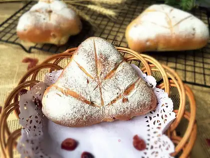 Leaf bread