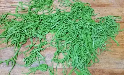 Emerald hand noodles