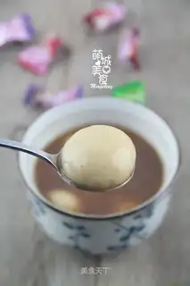 Sugar peanut soup