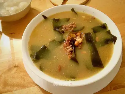 Peanut bouquet soup