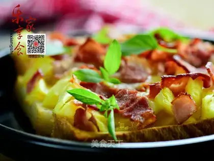 Pineapple pizza