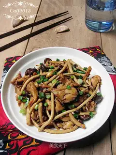 Tea mushroom fried chicken