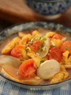 Tomatoes, mushrooms, eggs