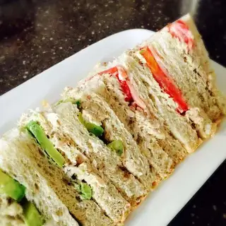 Tuna sandwich