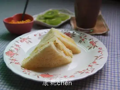 Eggs, sandwich