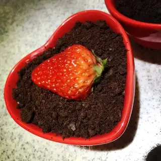 Strawberry yogurt