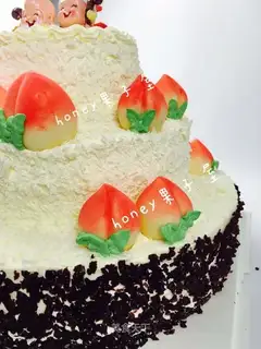 White chocolate peaches
