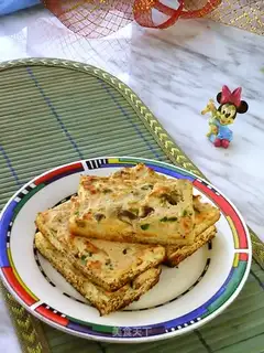 Toast mushroom chicken pie