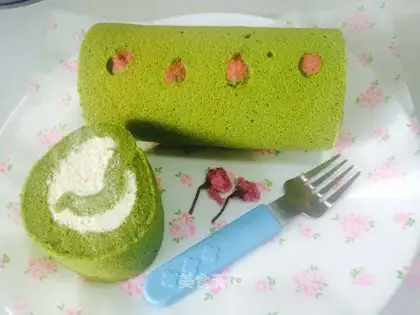 Sakura with tea and cake rolls