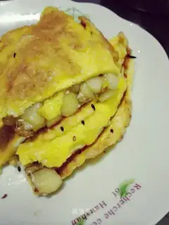Apple omelet