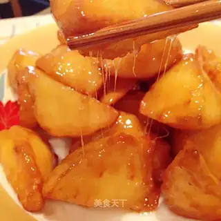 A silk apple