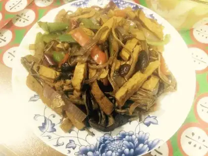 Fired tea mushrooms