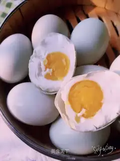 A duck egg