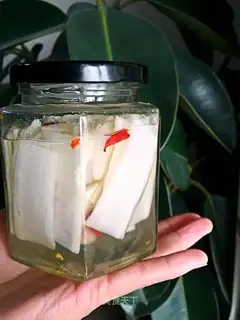Sour chili