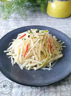 ♪ Taste potatoes ♪
