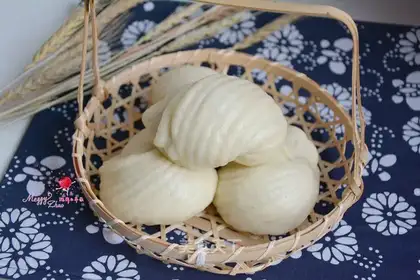 Conch buns