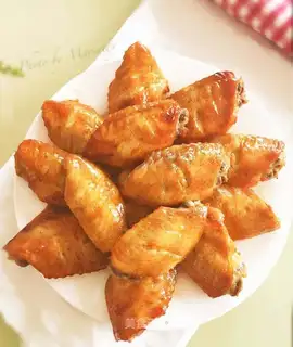 Roasted chicken wings
