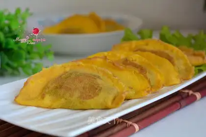 Delicious egg dumplings