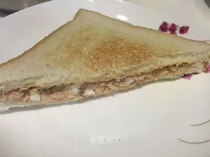 Swallow fish sandwich