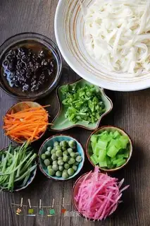Fried noodles