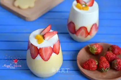 Strawberry Mango Smutcher