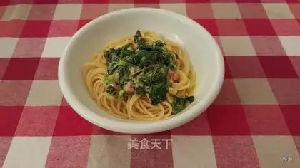 Pineapple mango bacon noodles