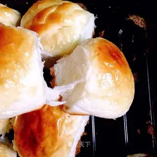 Bread with milk soup