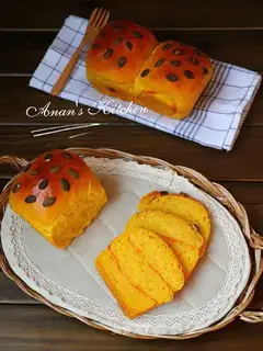 Pumpkin bread